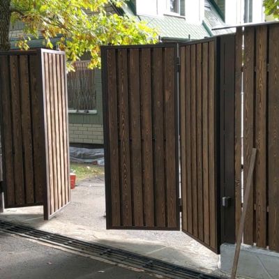 Купите и Закажите Ворота Гармошка: Лучшая Цена от 46618 руб, Установка под Ключ и Доставка в Сургуте и по Области